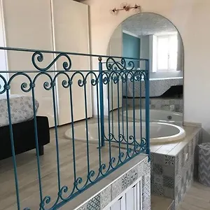  Appartamento Romantico Monolocale Con Vista Sulla Torre